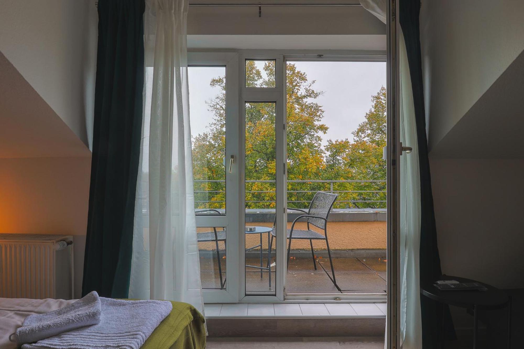 K-Units: Luebeck Roter Loewe - City Nahes Appartement Ngoại thất bức ảnh